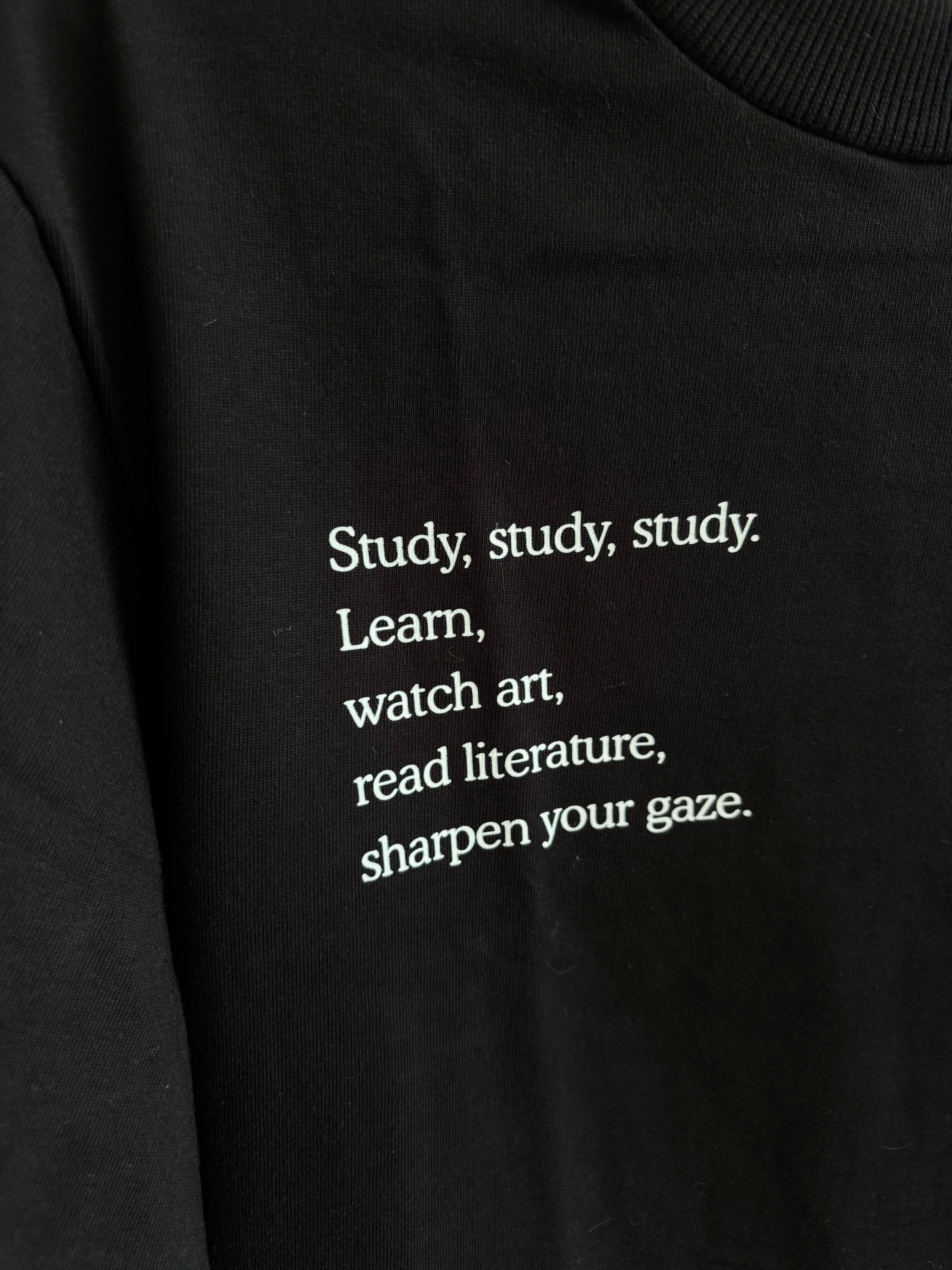 Camiseta Study Study Study - Preto
